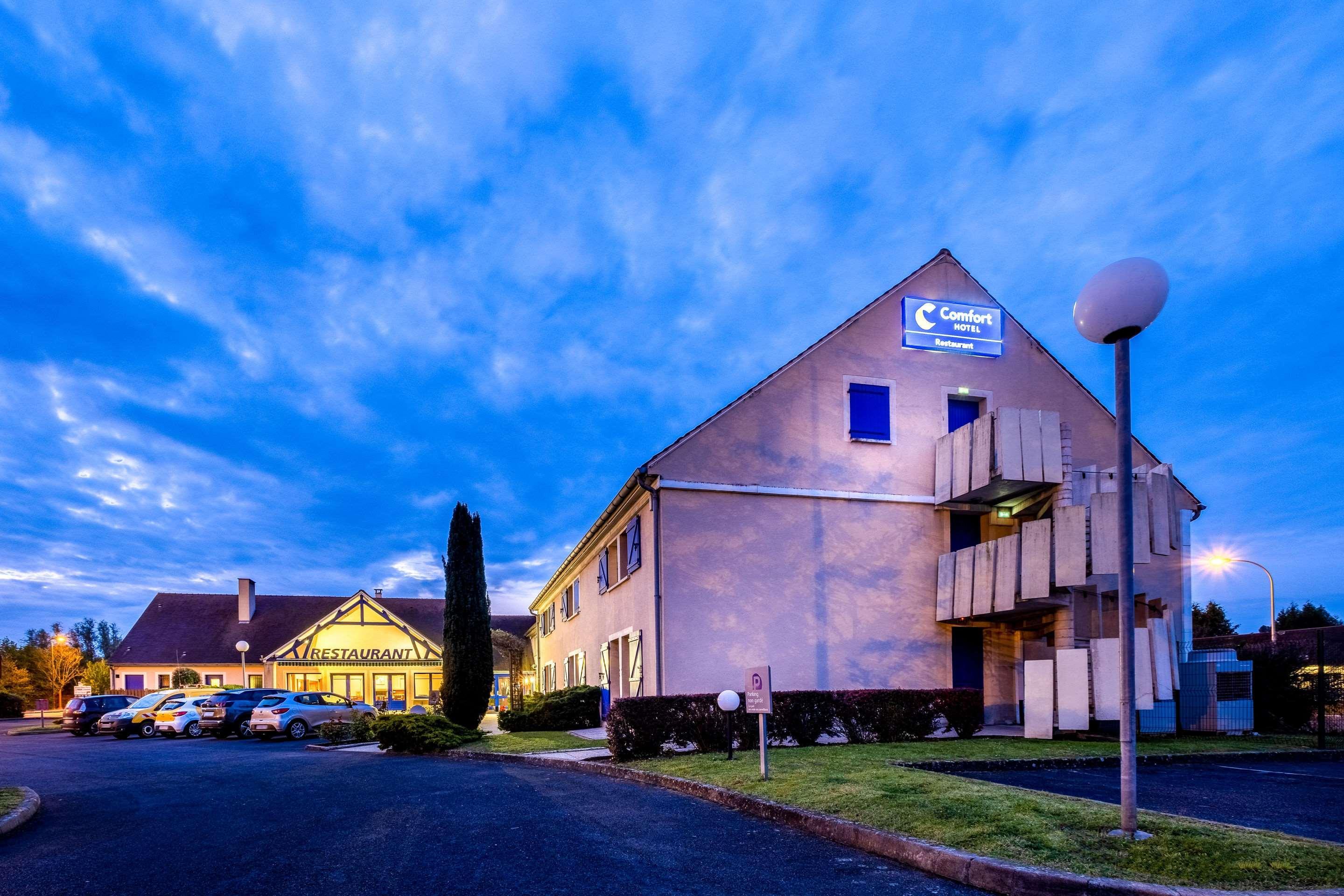 Comfort Hotel Etampes Étampes Exterior foto