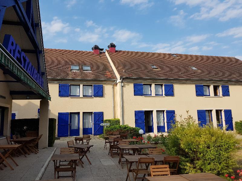 Comfort Hotel Etampes Étampes Exterior foto